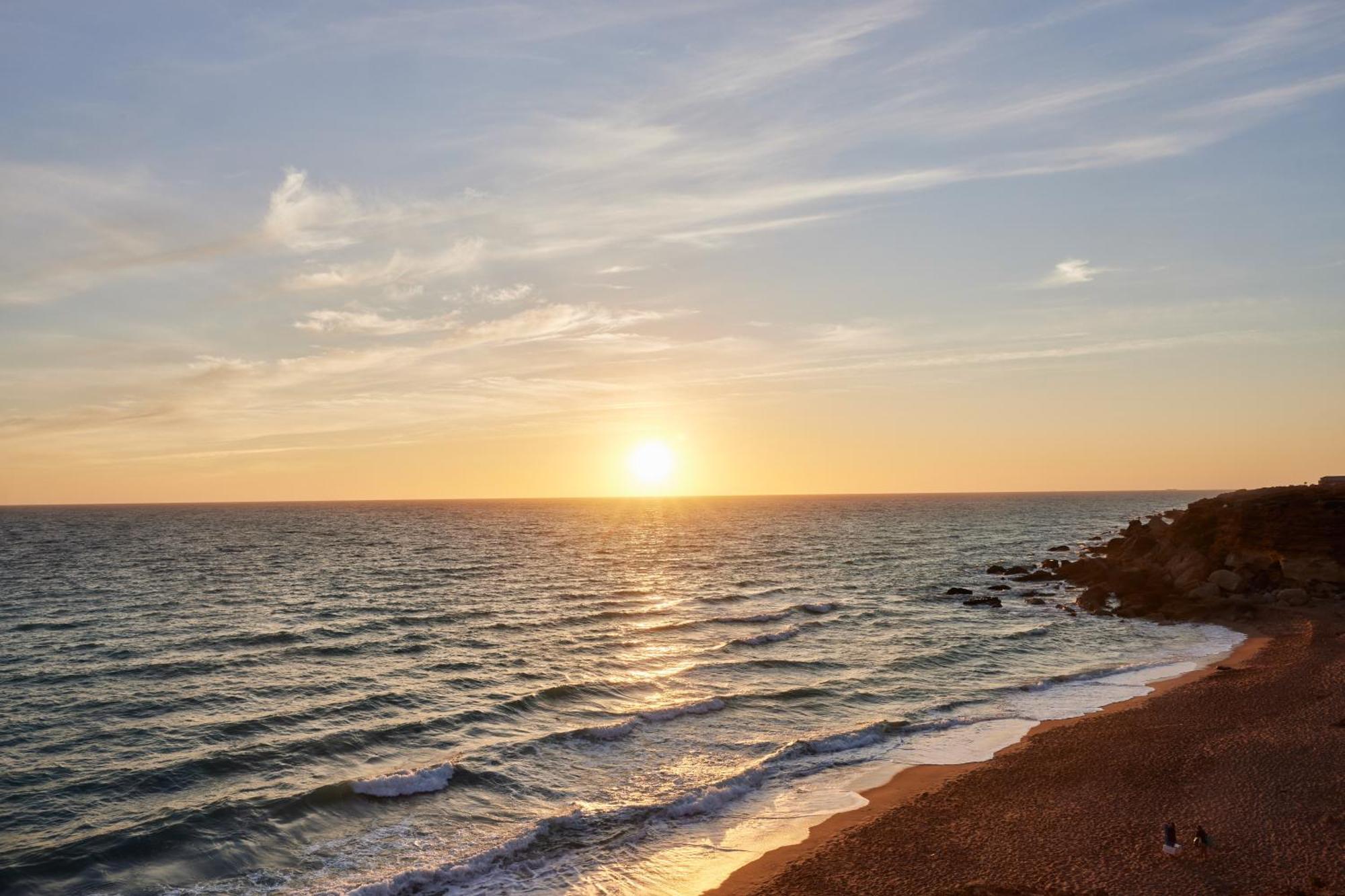 Hotel Taiga Conil Conil De La Frontera Zewnętrze zdjęcie