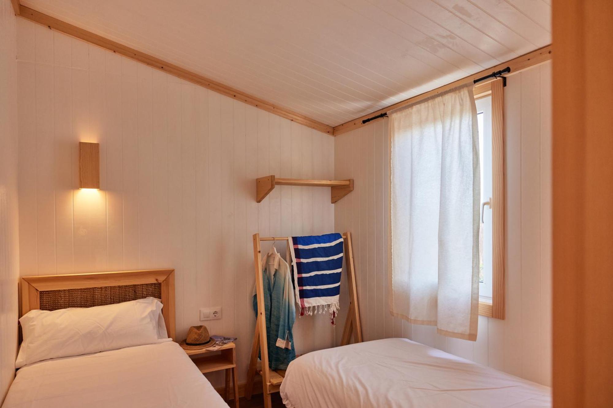 Hotel Taiga Conil Conil De La Frontera Pokój zdjęcie