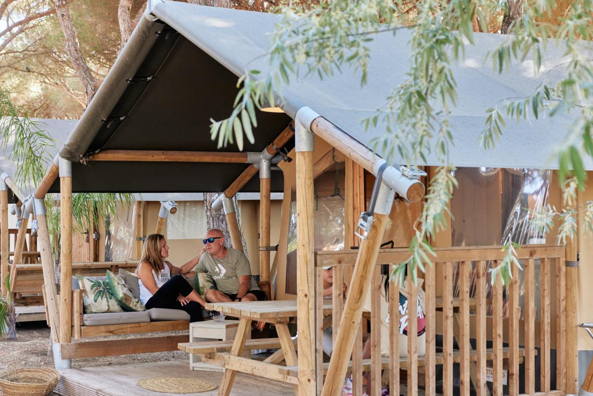 Hotel Taiga Conil Conil De La Frontera Zewnętrze zdjęcie